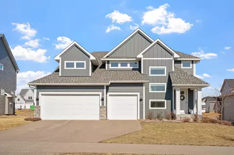 10758 39th St N, Lake Elmo, MN 55042
