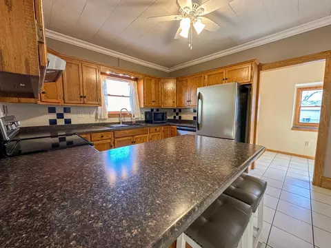 Kitchen - 26 16th Ave N, Saint Cloud, MN 56303 photo 6 of 11