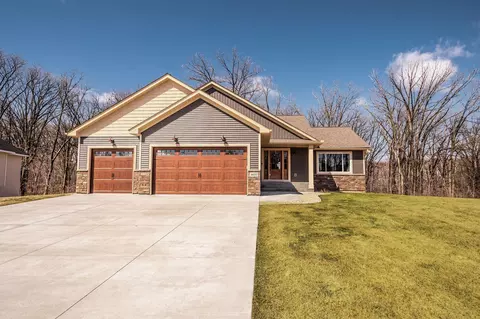 4657 381st Trl, North Branch, MN 55056