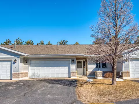 3118 Maple Leaf Ct NW, Bemidji, MN 56601