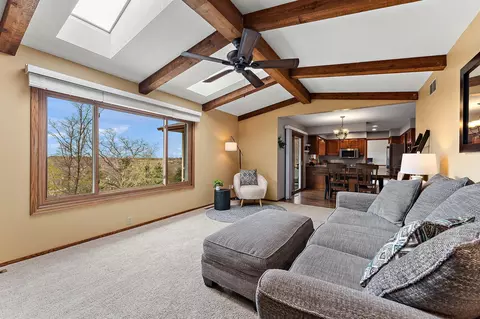4785 Richard Ln, Eagan, MN 55122 photo 14