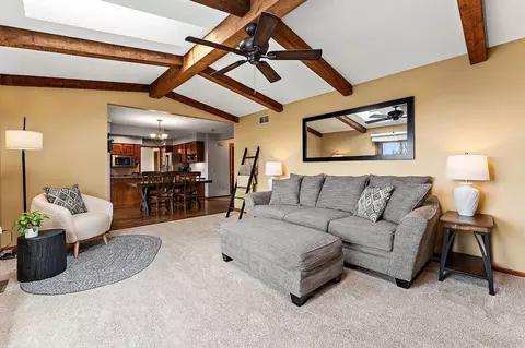 4785 Richard Ln, Eagan, MN 55122 photo 15