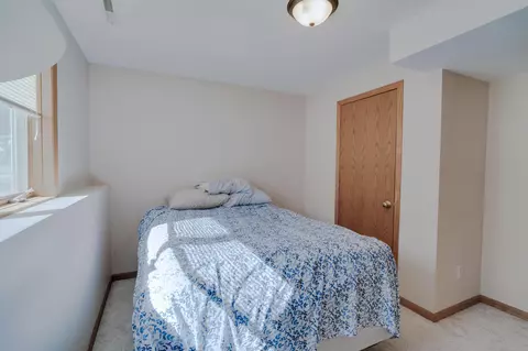Bedroom - 420 8th St SW, Plainview, MN 55964 photo 6 of 6
