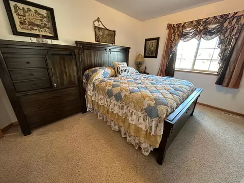 Bedroom - 418 7th Ave NE, Perham, MN 56573 photo 1 of 2