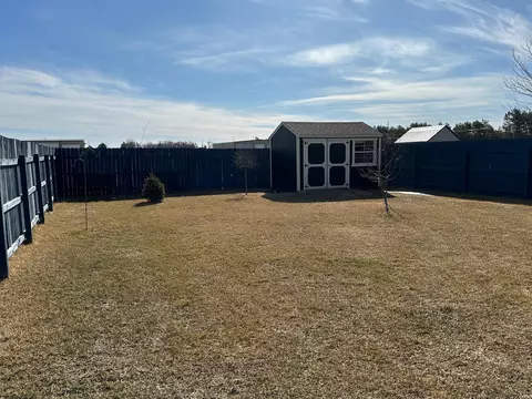 Exterior - 418 7th Ave NE, Perham, MN 56573 photo 1 of 9