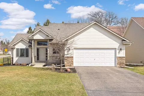10710 Sailor Way, Woodbury, MN 55129