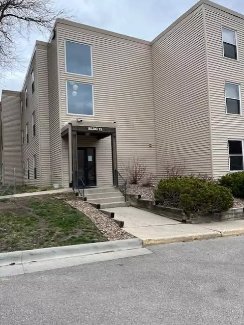 607 19th St NW #35, Rochester, MN 55901