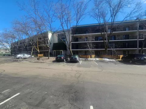 10531 W Cedar Lake Rd #404, Minnetonka, MN 55305