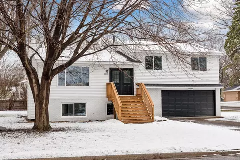 11541 Mississippi Dr N, Champlin, MN 55316