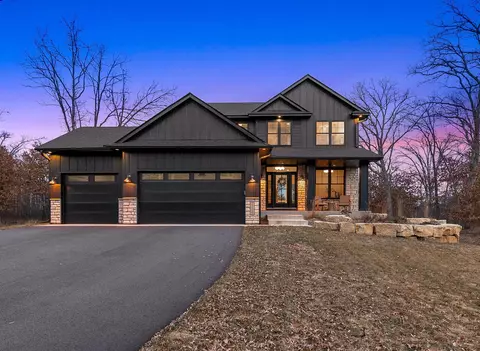 25217 Lincoln Dr NE, Isanti, MN 55040