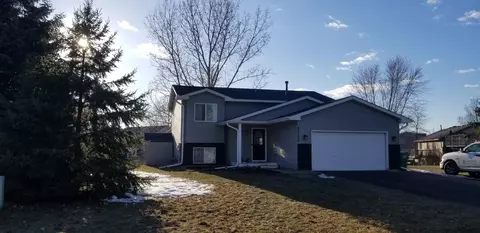 25726 9th St W, Zimmerman, MN 55398