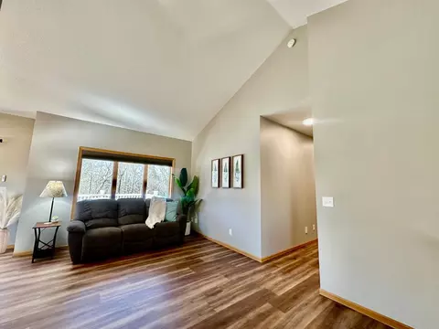 726 37th Ave NE, Willmar, MN 56201 photo 22