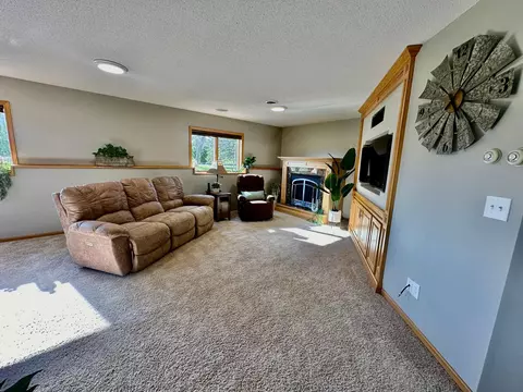 726 37th Ave NE, Willmar, MN 56201 photo 34
