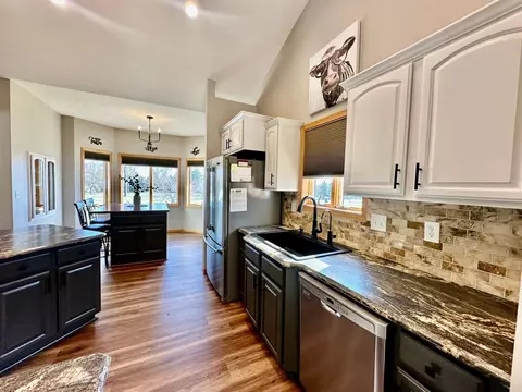 726 37th Ave NE, Willmar, MN 56201 photo 24