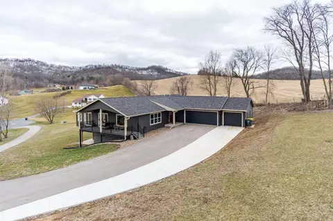 n16476 Lloyd Lane, Galesville, WI 54630