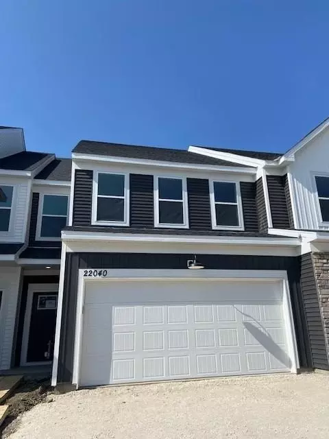 22040 Harvest Ave, Rogers, MN 55374