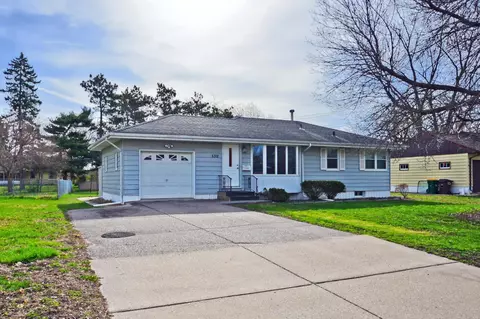 5312 Northport Dr, Brooklyn Center, MN 55429
