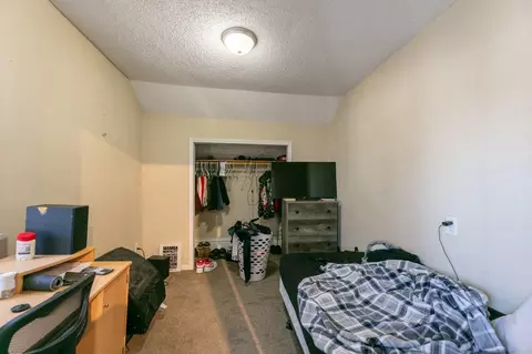 Bedroom - 3011 Veterans Dr, Saint Cloud, MN 56303 photo 4 of 9