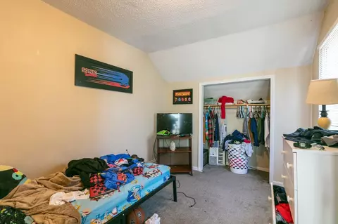 Bedroom - 3011 Veterans Dr, Saint Cloud, MN 56303 photo 7 of 9