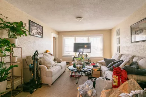 Living - 3011 Veterans Dr, Saint Cloud, MN 56303 photo 2 of 3