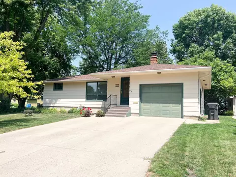 1037 Wilbur St, Worthington, MN 56187