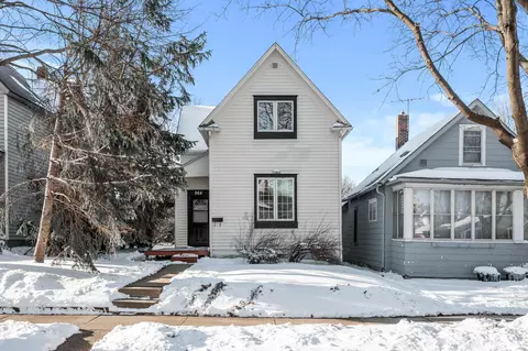 964 Lawson Ave E, Saint Paul, MN 55106