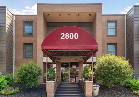 2800 Hamline Ave N #134, Roseville, MN 55113