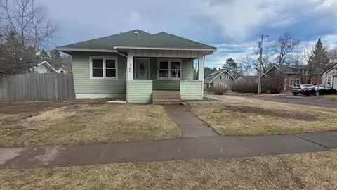 340 12th St, Cloquet, MN 55720