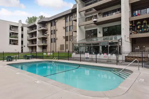 4680 Tower St SE #113, Prior Lake, MN 55372