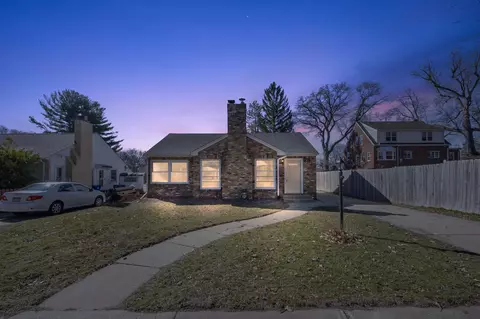 766 Nevada Ave W, Saint Paul, MN 55117