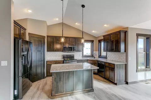 1892 Otter Way, New Richmond, WI 54017