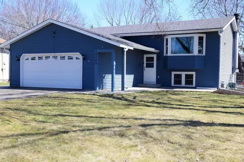 16300 Fishing Way W, Rosemount, MN 55068
