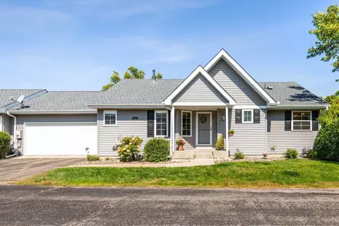 610 Sunnyridge Ln, Loretto, MN 55357