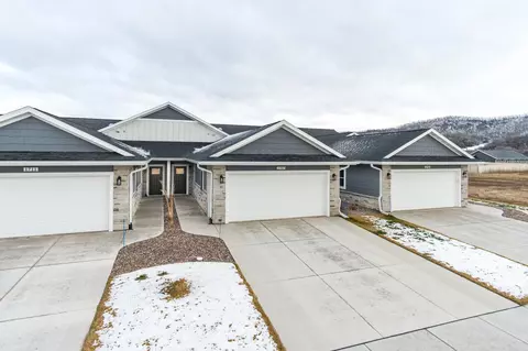 1707 Red Clover St, Holmen, WI 54636