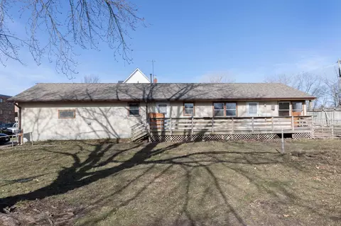 1881 Magnolia Ave E, Saint Paul, MN 55119