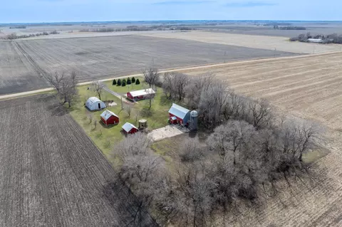 View/Area - 1043 65th St, Ceylon, MN 56121 photo 7 of 8
