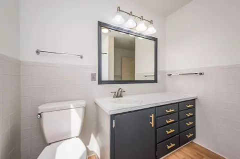 Bath - 1043 65th St, Ceylon, MN 56121 photo 2 of 2
