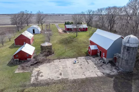 View/Area - 1043 65th St, Ceylon, MN 56121 photo 8 of 8