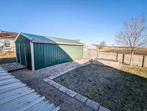 2305 24th St SW, Willmar, MN 56201 photo 18