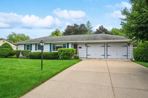 7909 66th Ave N, Brooklyn Park, MN 55428