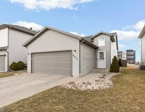 4875 S 34th Ave S, Fargo, ND 58104