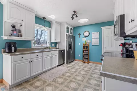 701 5th St SE, Barnesville, MN 56514 photo 14