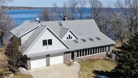 13863 Schuelke Beach Rd NW, Miltona, MN 56354