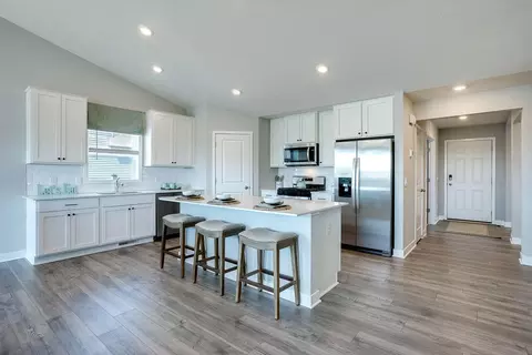 17433 Dunkirk Way, Lakeville, MN 55044