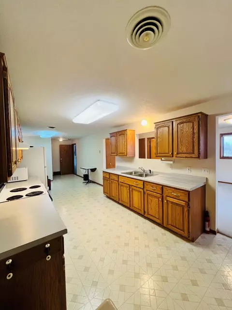 Kitchen - 11 Riverview Dr, Morris, MN 56267 photo 3 of 4