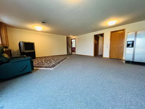 Living - 11 Riverview Dr, Morris, MN 56267 photo 3 of 3
