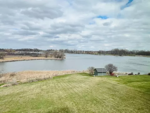 View/Area - 11 Riverview Dr, Morris, MN 56267 photo 2 of 4