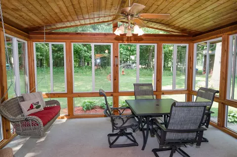Exterior - 37450 143rd St, Waseca, MN 56093 photo 7 of 9