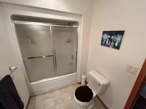 Bath - 2480 151st Ave, Madison, MN 56256 photo 1 of 3