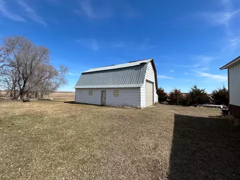 Exterior - 2480 151st Ave, Madison, MN 56256 photo 5 of 6